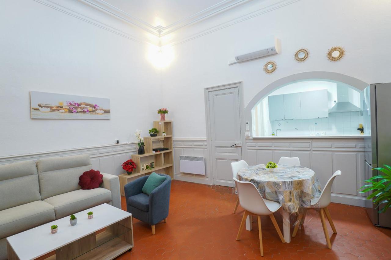Appartement Du Forum,La Gare, 50 M2 , Climatisation, Garage, Cour Нарбонна Экстерьер фото