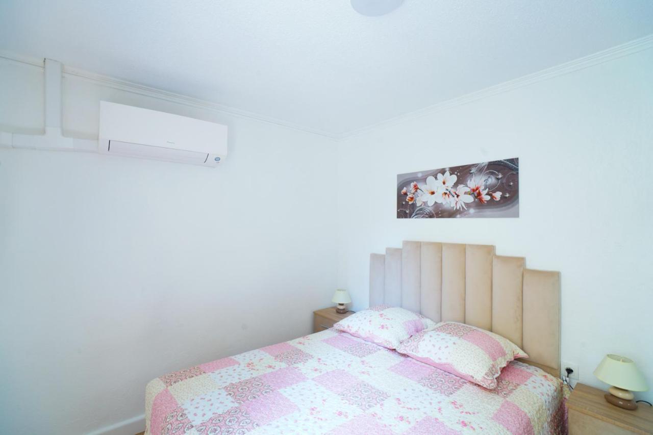 Appartement Du Forum,La Gare, 50 M2 , Climatisation, Garage, Cour Нарбонна Экстерьер фото