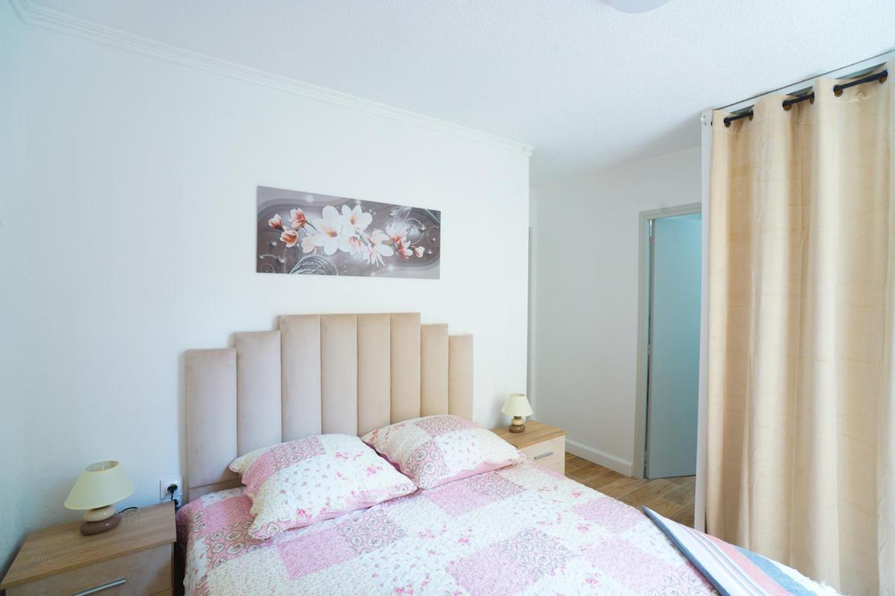 Appartement Du Forum,La Gare, 50 M2 , Climatisation, Garage, Cour Нарбонна Экстерьер фото